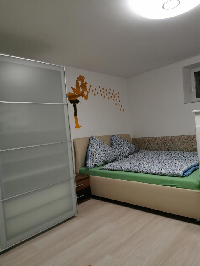 Messe Unterkunft Vanilla Kolín nad Rýnem Exteriér fotografie