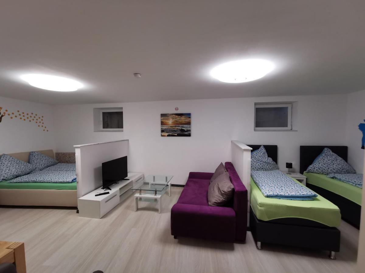 Messe Unterkunft Vanilla Kolín nad Rýnem Exteriér fotografie