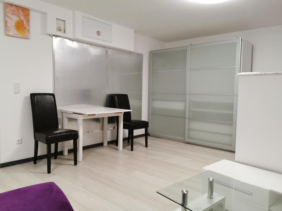 Messe Unterkunft Vanilla Kolín nad Rýnem Exteriér fotografie