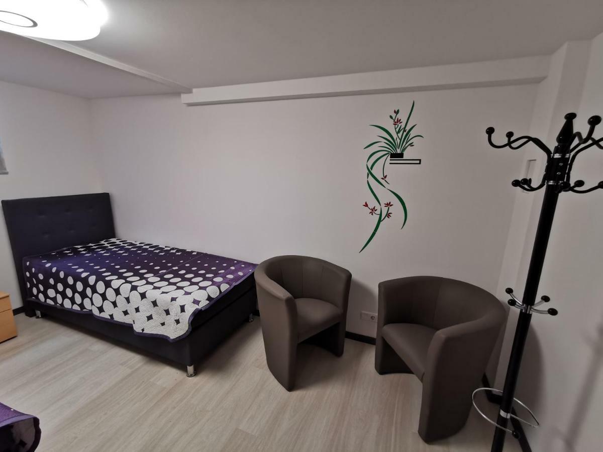 Messe Unterkunft Vanilla Kolín nad Rýnem Exteriér fotografie