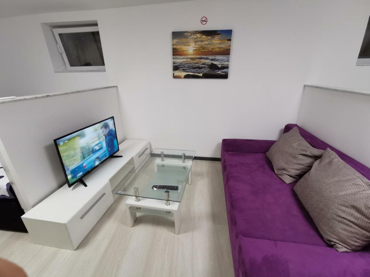 Messe Unterkunft Vanilla Kolín nad Rýnem Exteriér fotografie